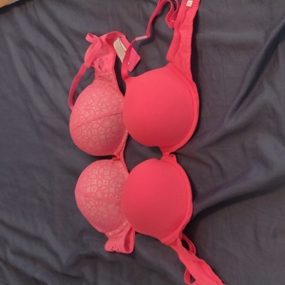 Two Bras - Victoria's Secret/Pink - Picture 1 of 7